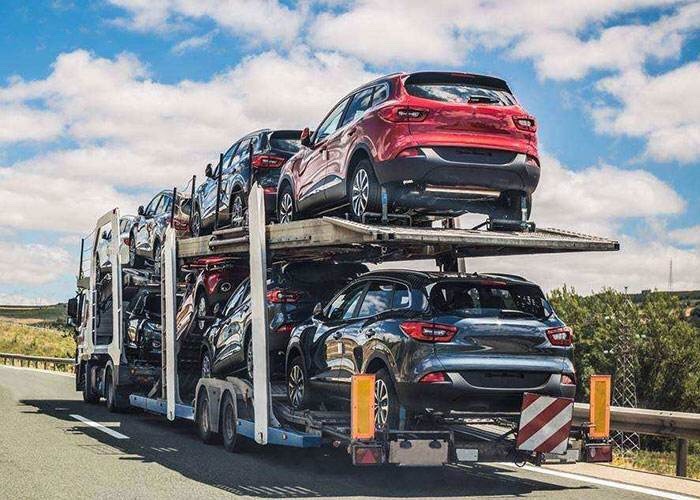 霍尔果斯新二手车出口中亚_中东_欧洲福音来了！— 领航者笼车车队